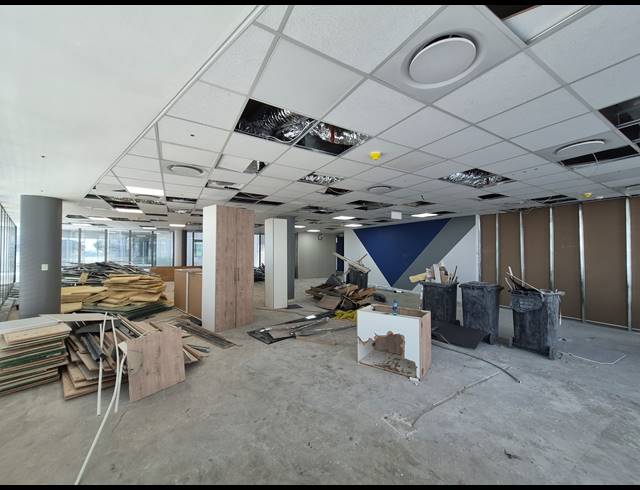 695M² OFFICE TO LET IN SANDTON CENTRAL